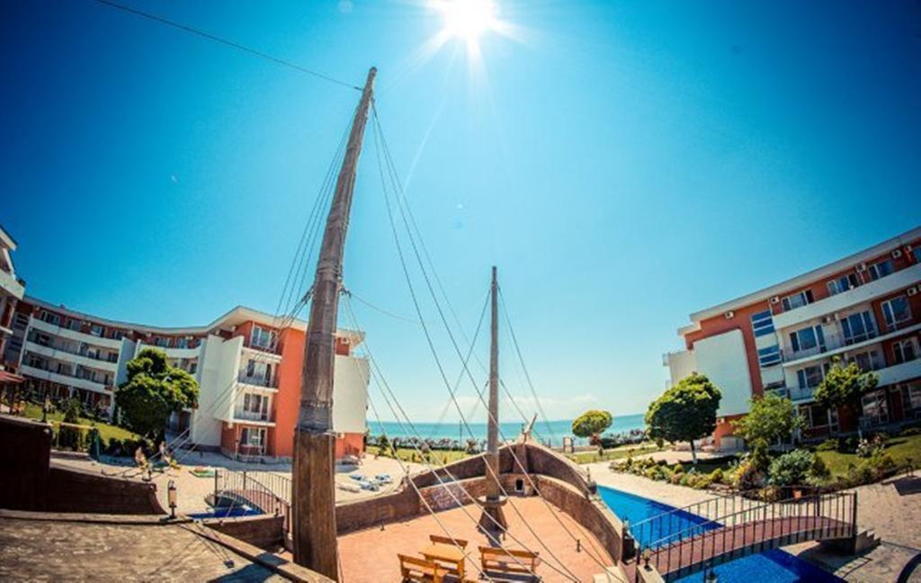 Privilege Fort Beach - Menada Apartments Elenite Ngoại thất bức ảnh