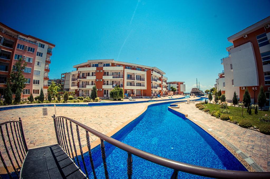 Privilege Fort Beach - Menada Apartments Elenite Ngoại thất bức ảnh