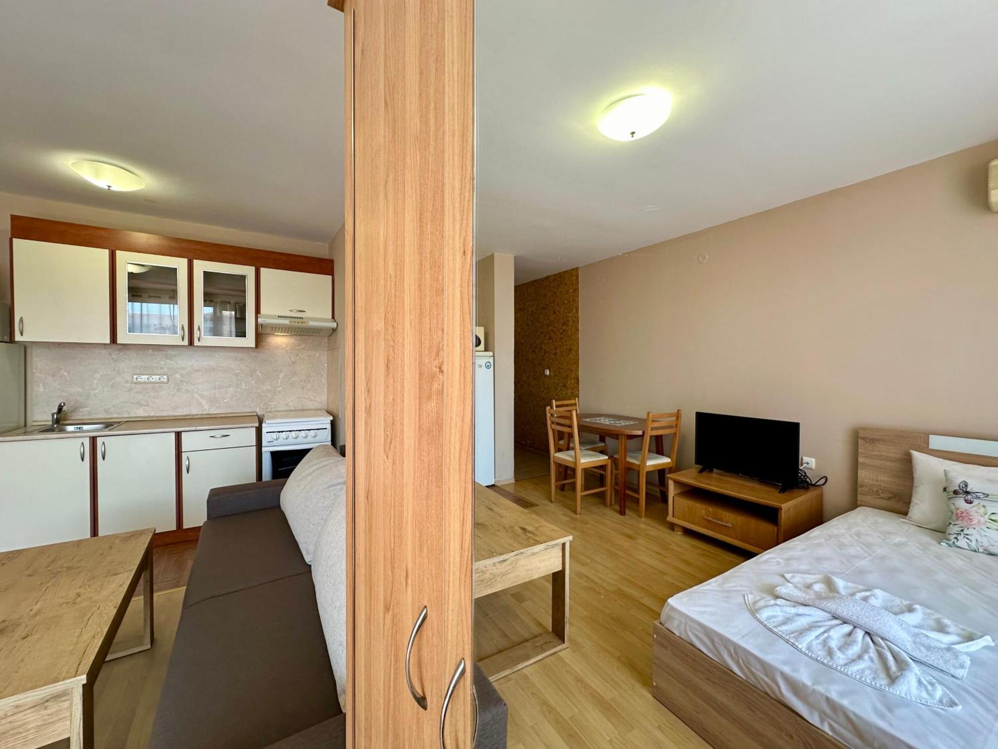 Privilege Fort Beach - Menada Apartments Elenite Ngoại thất bức ảnh